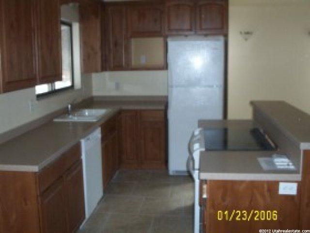 342 E 3325 N, North Ogden, UT 84414 — photo 2