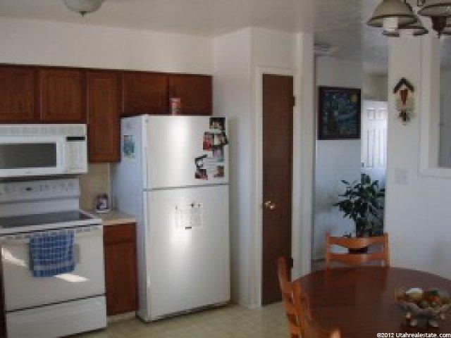 5859 S 2950 W, Roy, UT 84067 — photo 3