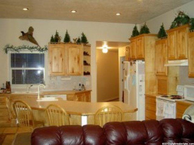 848 E 3250 N, North Ogden, UT 84414 — photo 3