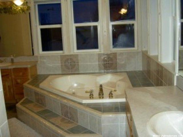 848 E 3250 N, North Ogden, UT 84414 — photo 7