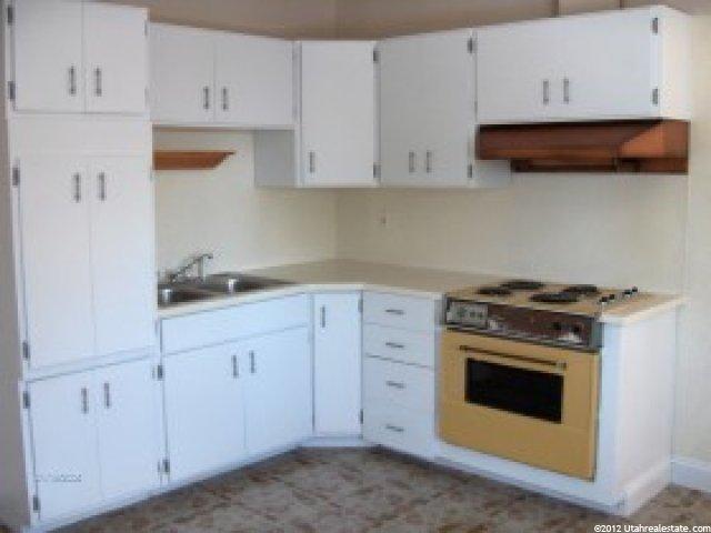 232 W 1550 N, Sunset, UT 84015 — photo 4