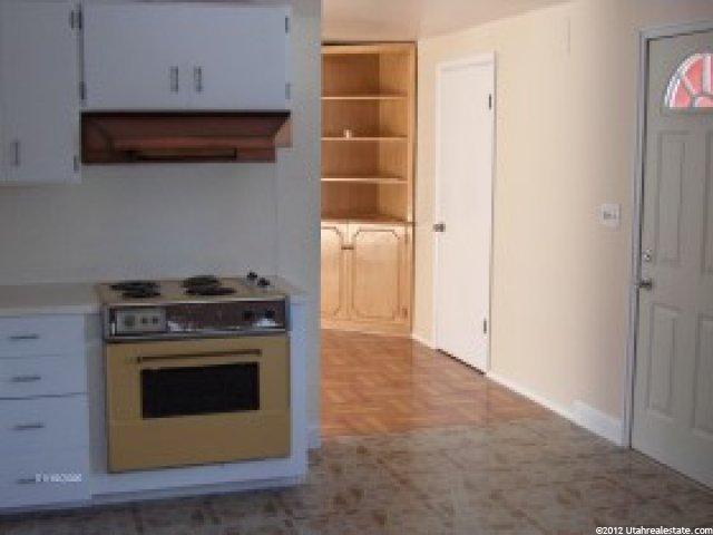 232 W 1550 N, Sunset, UT 84015 — photo 8