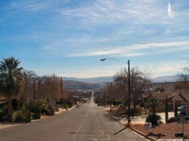355 N 100 E, St. George, UT 84770 — photo 2