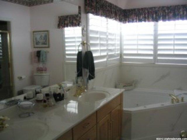 1092 Barton Ct, Bountiful, UT 84010 — photo 6