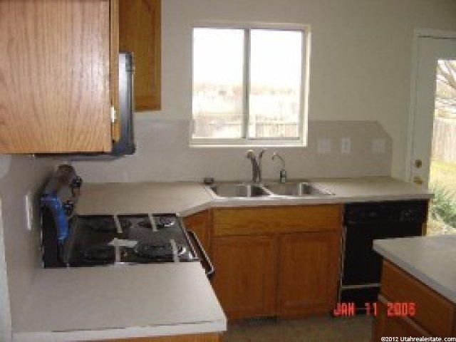 5187 S 3175 W, Roy, UT 84067 — photo 3