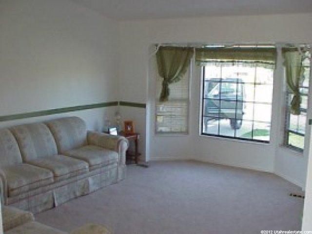4886 S 3700 W, Roy, UT 84067 — photo 4