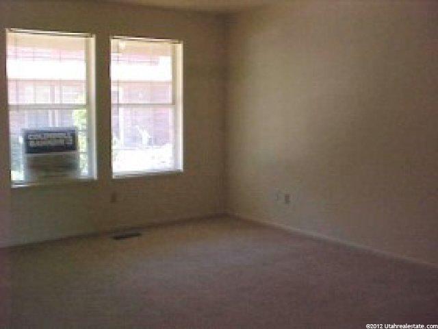 153 N Fort Ln #5-B, Layton, UT 84041 — photo 4