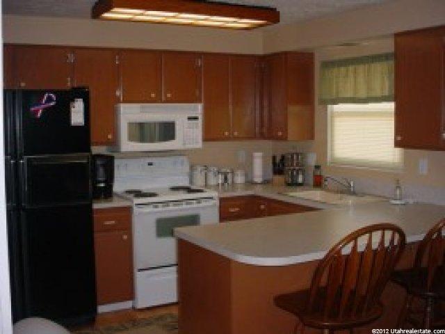 1376 W 975 S, Clearfield, UT 84015 — photo 4