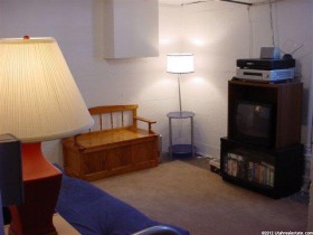 195 E 100 N, Hyde Park, UT 84318 — photo 7