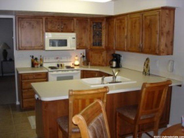 6188 S 1350 E, South Ogden, UT 84405 — photo 2