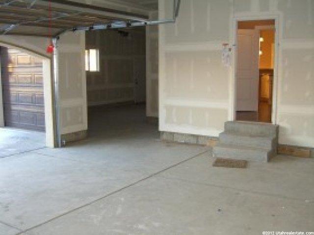 576 Fox Farm Pl, Draper, UT 84020 — photo 2