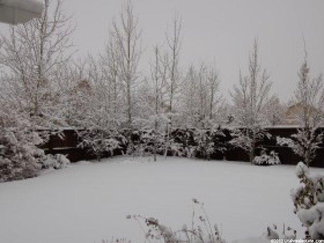 2007 Sweetbriar Ln, Sandy, UT 84092 — photo 2