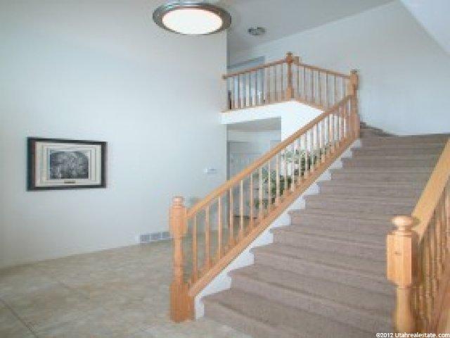 1137 N 1170 W, Clinton, UT 84015 — photo 4