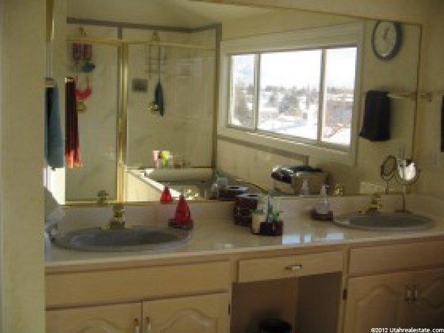 1880 Cima Dr, Sandy, UT 84093 — photo 5