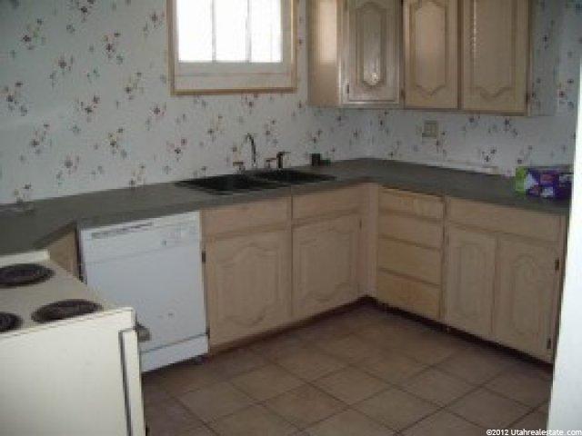 976 Orchard Ave, Ogden, UT 84404 — photo 3