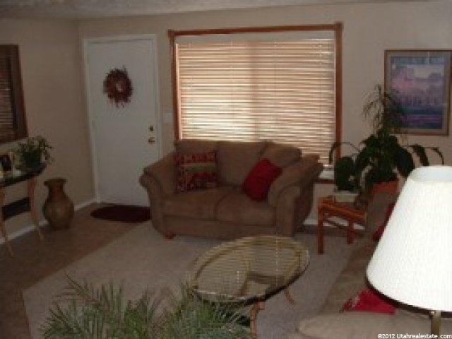 913 S 1213 E #63, Fruit Heights, UT 84037 — photo 2