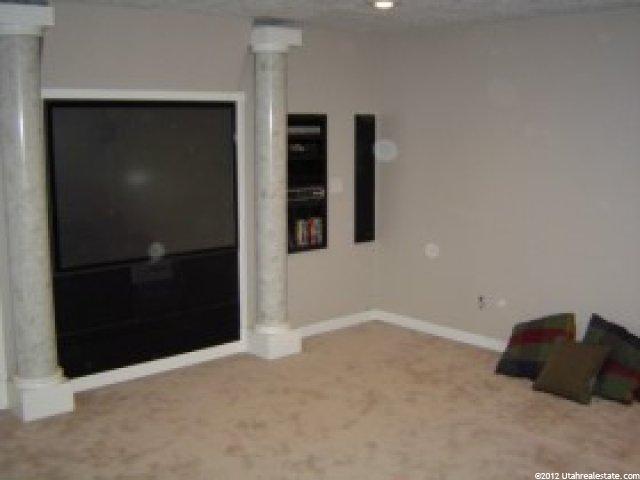 153 N Fortlane # C Res E #C, Layton, UT 84041 — photo 2