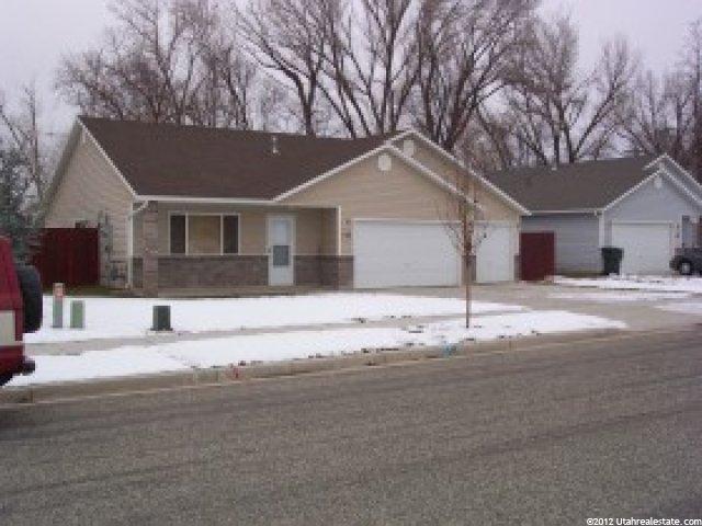 127 N Lynne School Ln, Ogden, UT 84404 — photo 2