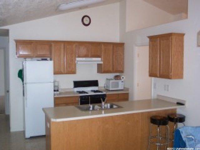 127 N Lynne School Ln, Ogden, UT 84404 — photo 3