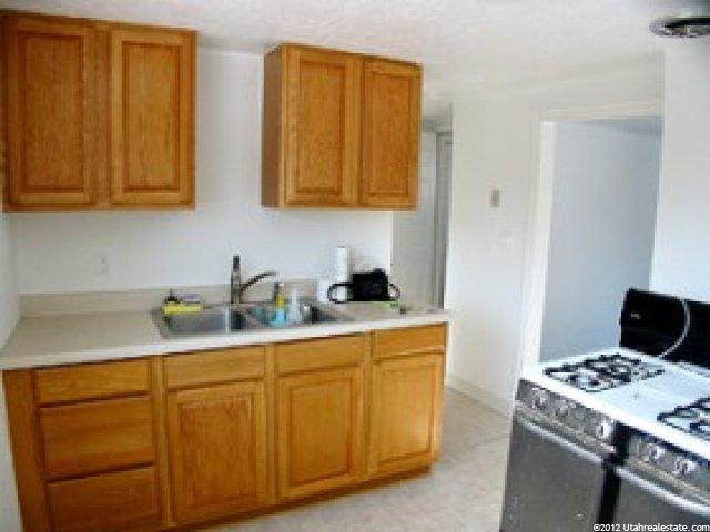 945 Adams Ave, Ogden, UT 84404 — photo 2
