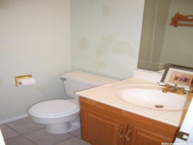 3047 Orchard Dr, Bountiful, UT 84010 — photo 2
