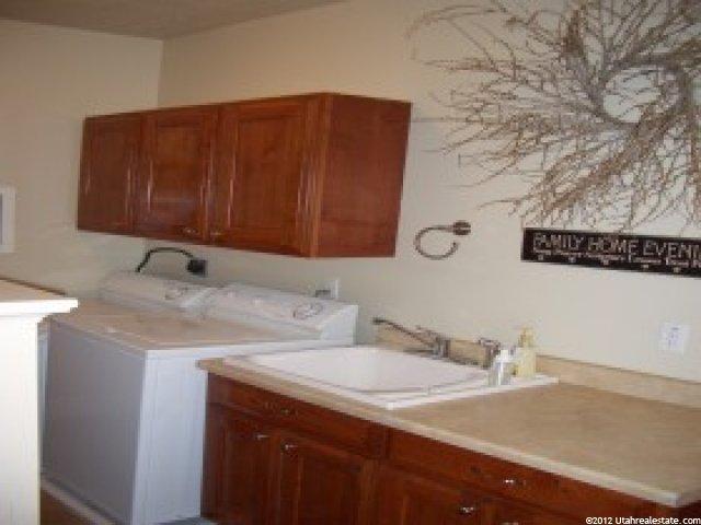 1807 N 1725 W, Farr West, UT 84404 — photo 8
