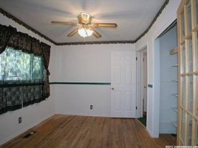 9782 Poppy Ln, Sandy, UT 84094 — photo 4