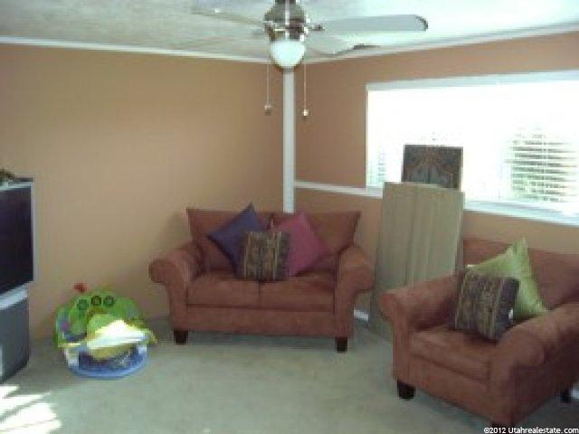 639 E 315 S, Layton, UT 84041 — photo 7