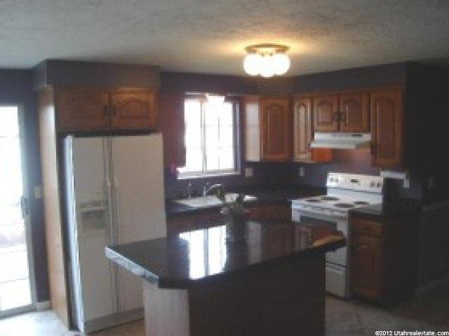 1517 N 400 W, Centerville, UT 84014 — photo 2