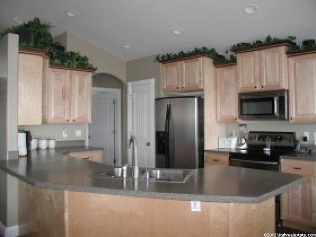 2141 W 2300 S, Syracuse, UT 84075 — photo 2