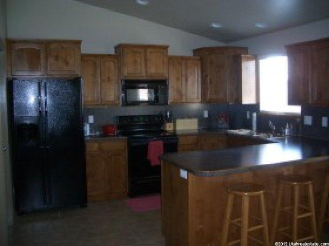 1934 S 1730 W, Syracuse, UT 84075 — photo 4