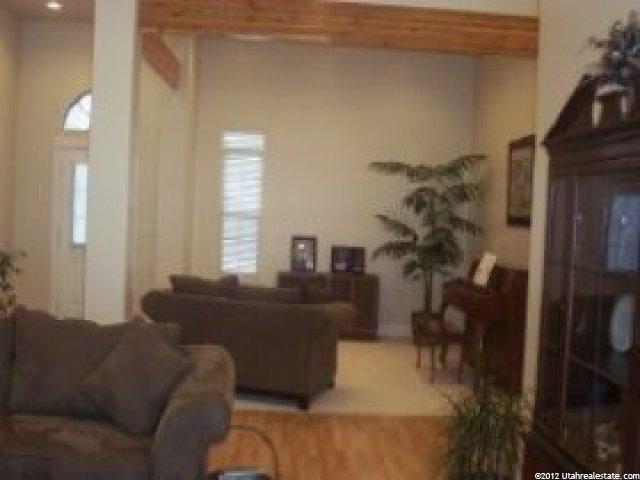 1749 Shoshone Dr, Ogden, UT 84403 — photo 3