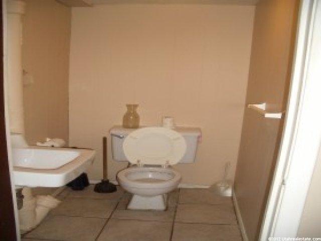 1374 Swan St, Ogden, UT 84401 — photo 4