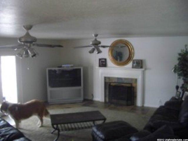 2039 E Candle Tree Cv, Sandy, UT 84092 — photo 4