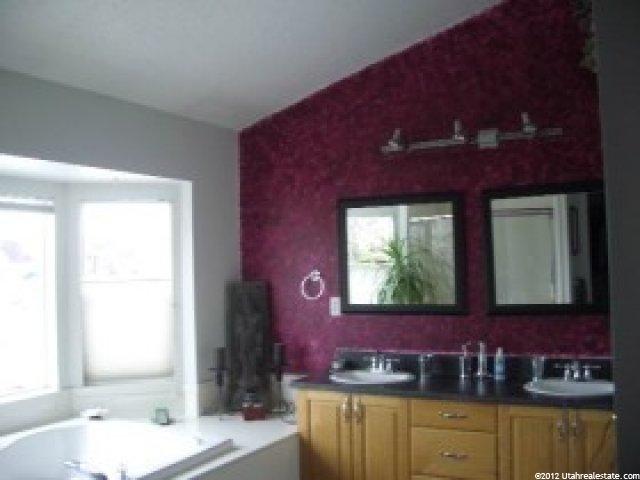 2039 E Candle Tree Cv, Sandy, UT 84092 — photo 6