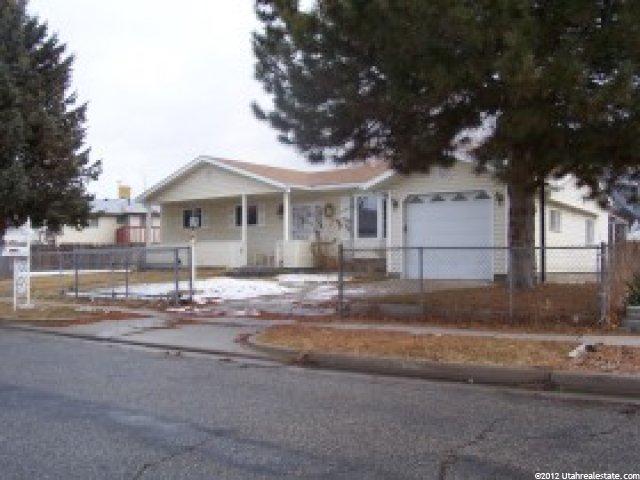 10443 Violet Dr, Sandy, UT 84094 — photo 2