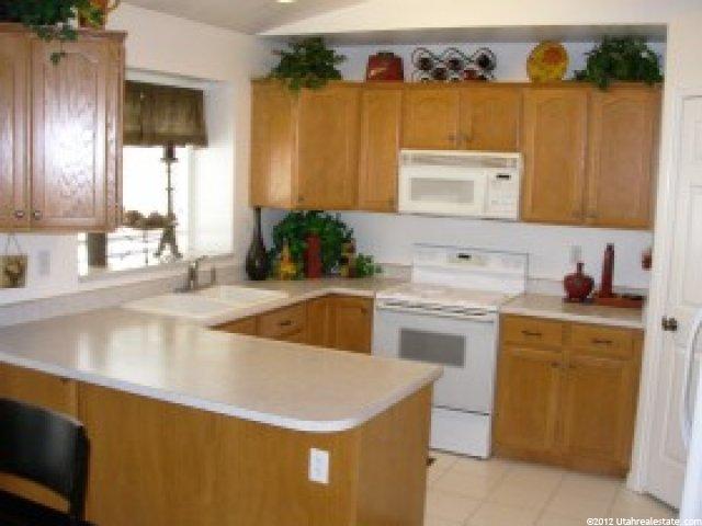 7589 S 520 E, Sandy, UT 84047 — photo 3