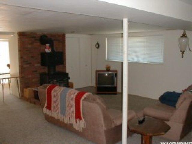 928 E 1050 N, Bountiful, UT 84010 — photo 6
