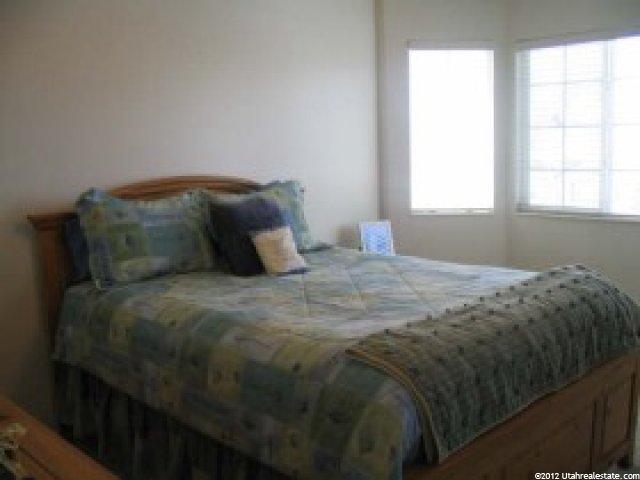 1632 Sara Ln, Ogden, UT 84404 — photo 2