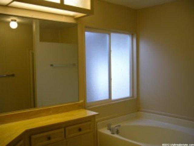 9798 Alta View Cir, Sandy, UT 84070 — photo 4