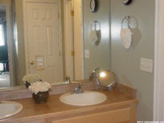 864 E 3955 S, Murray, UT 84107 — photo 8