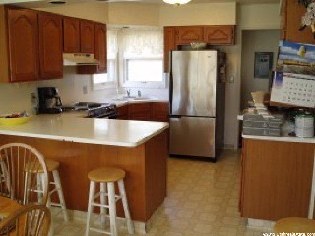 5185 S 2100 W, Roy, UT 84067 — photo 4