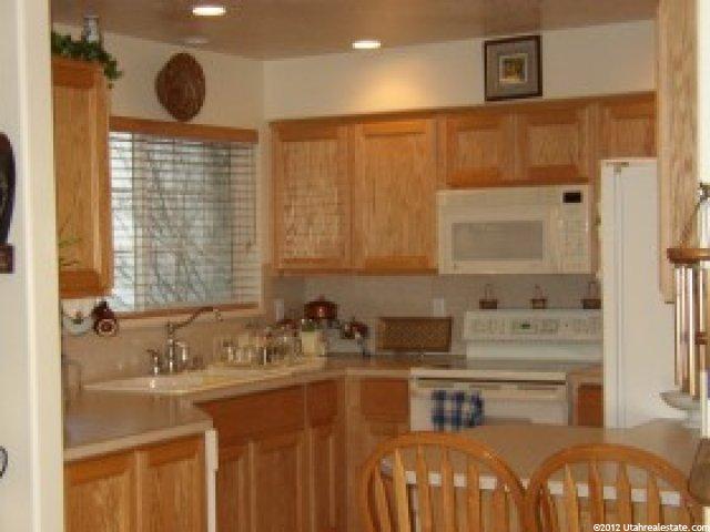 5271 S Daybreak Dr E, South Ogden, UT 84403 — photo 3
