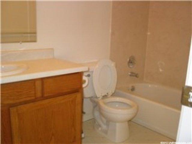 130 N 200 E, Millville, UT 84326 — photo 4