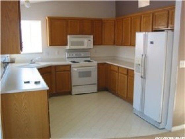 130 N 200 E, Millville, UT 84326 — photo 6