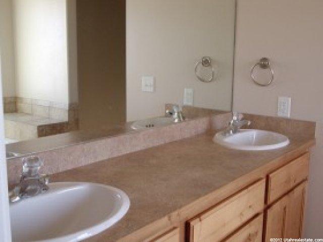 858 S 100 W, Mona, UT 84645 — photo 8