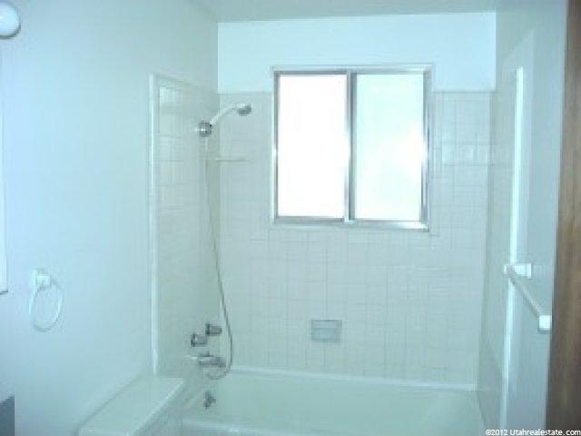 790 N 250 W, Clearfield, UT 84015 — photo 4