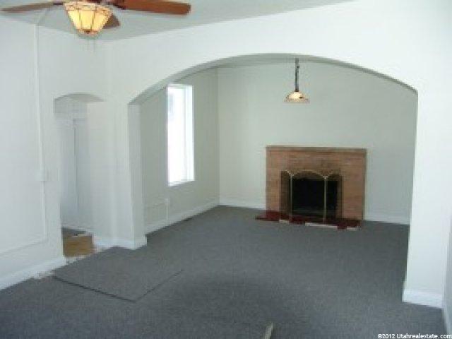 308 S Center St, Hyrum, UT 84319 — photo 2