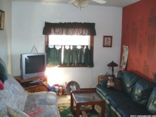 5758 Lindon St, Murray, UT 84107 — photo 2
