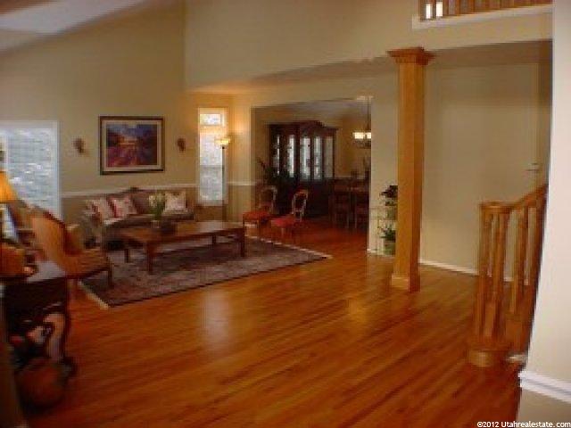 17 Birchtree Ln, Sandy, UT 84092 — photo 4